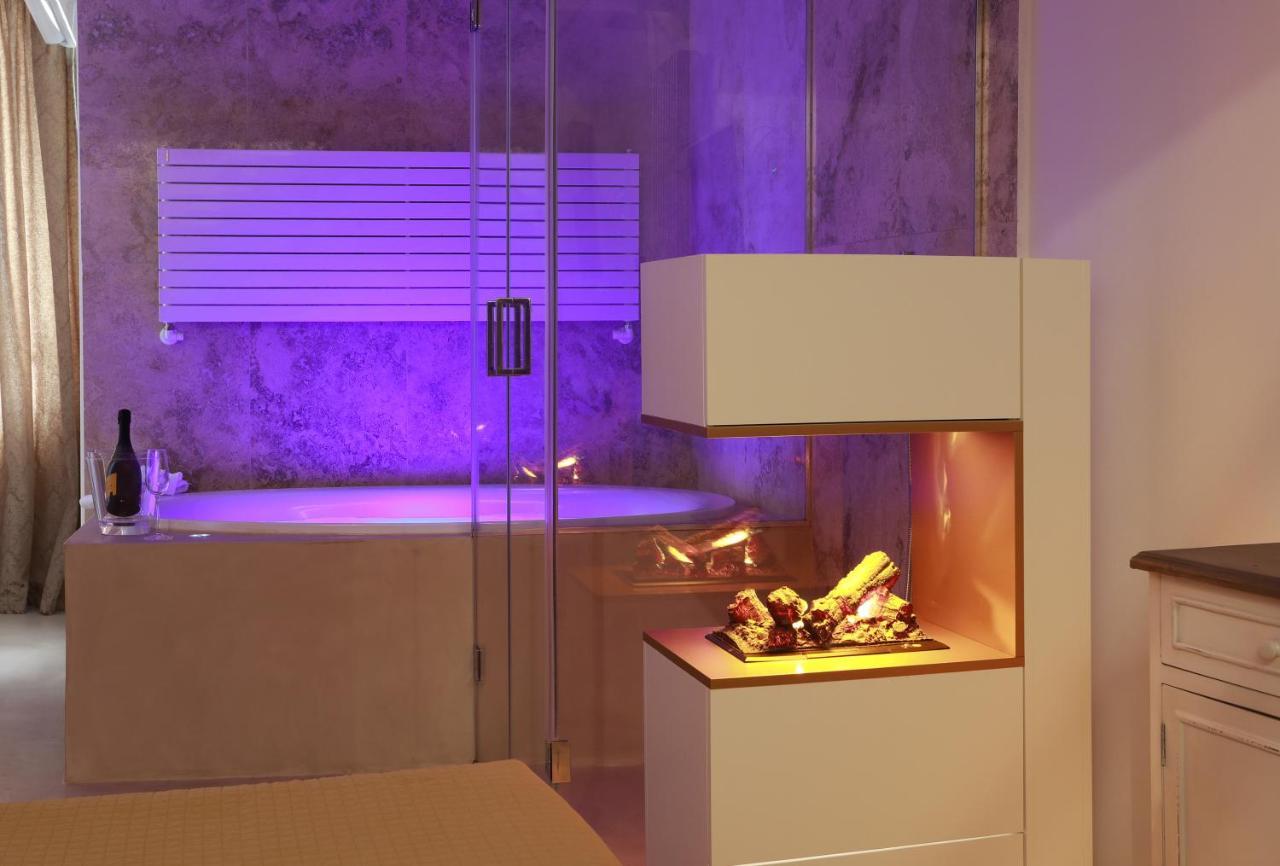 Palazzo Stapane Home Suite 9 - Luxury Living 莫诺波利 外观 照片