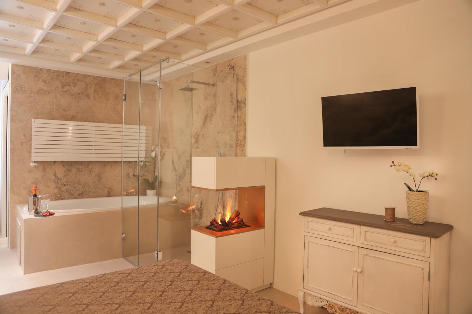 Palazzo Stapane Home Suite 9 - Luxury Living 莫诺波利 外观 照片