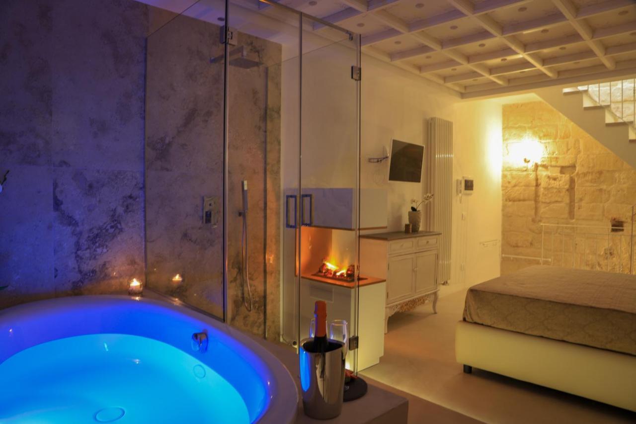 Palazzo Stapane Home Suite 9 - Luxury Living 莫诺波利 外观 照片