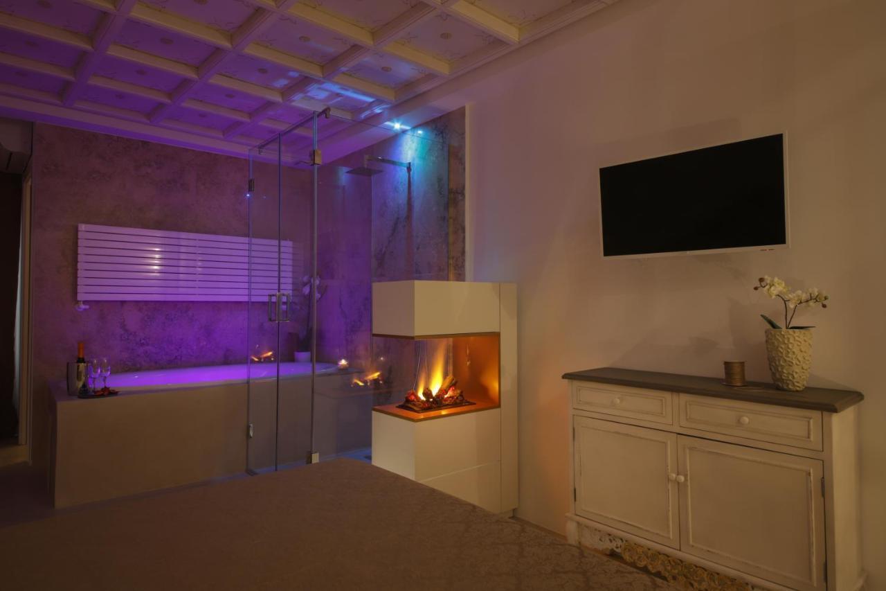 Palazzo Stapane Home Suite 9 - Luxury Living 莫诺波利 外观 照片